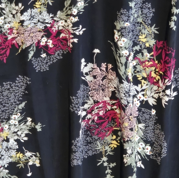 Style & Co Floral Black Dress - Picture 8 of 9